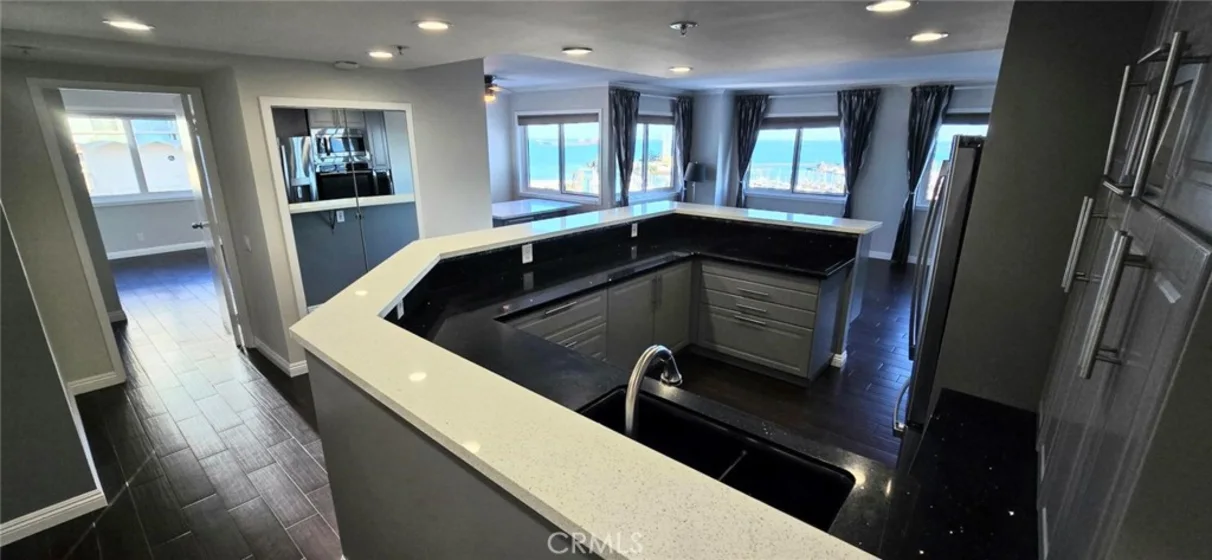 525 E Seaside Way #1509 photo 1