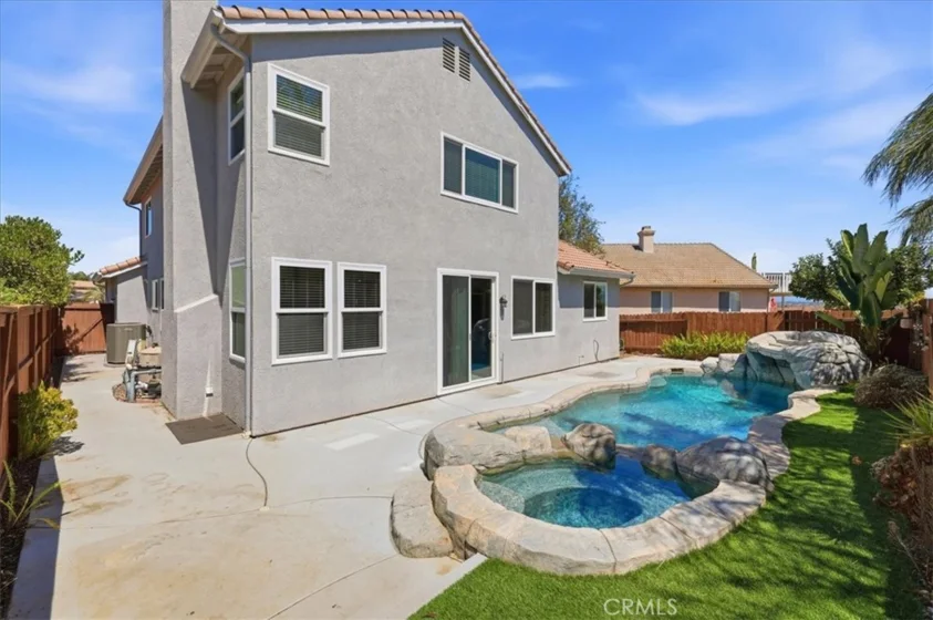 39785 Naples photo 39