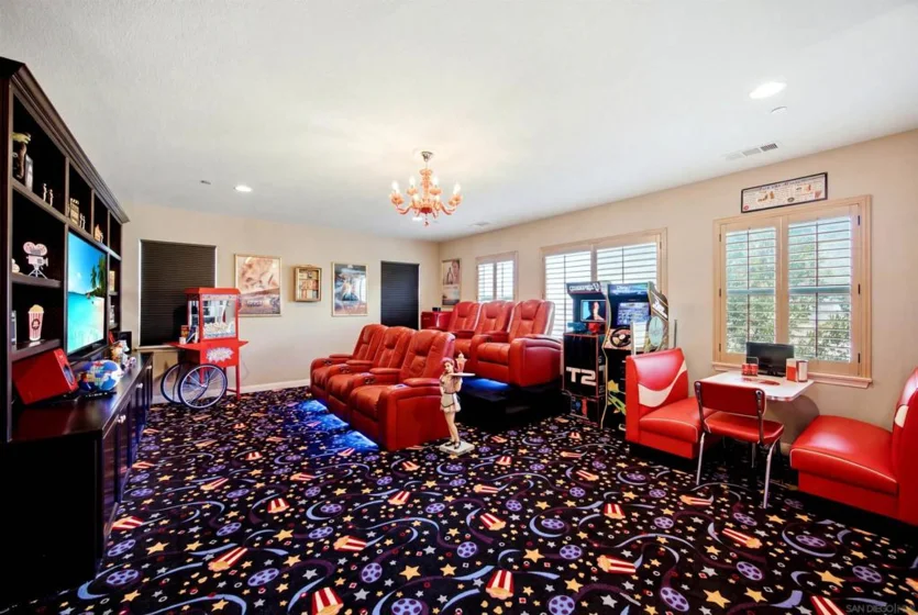 39096 Clear Creek Lane photo 5