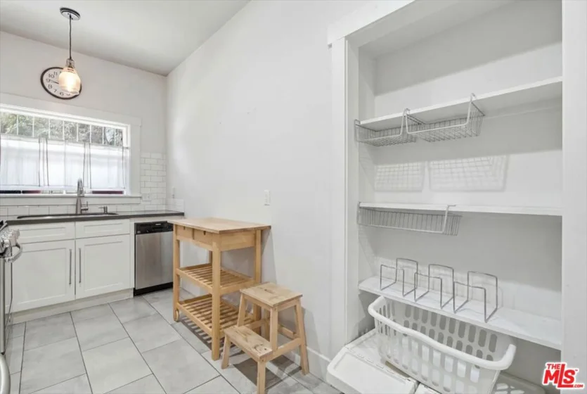 4125 S Figueroa Street #119 photo 17
