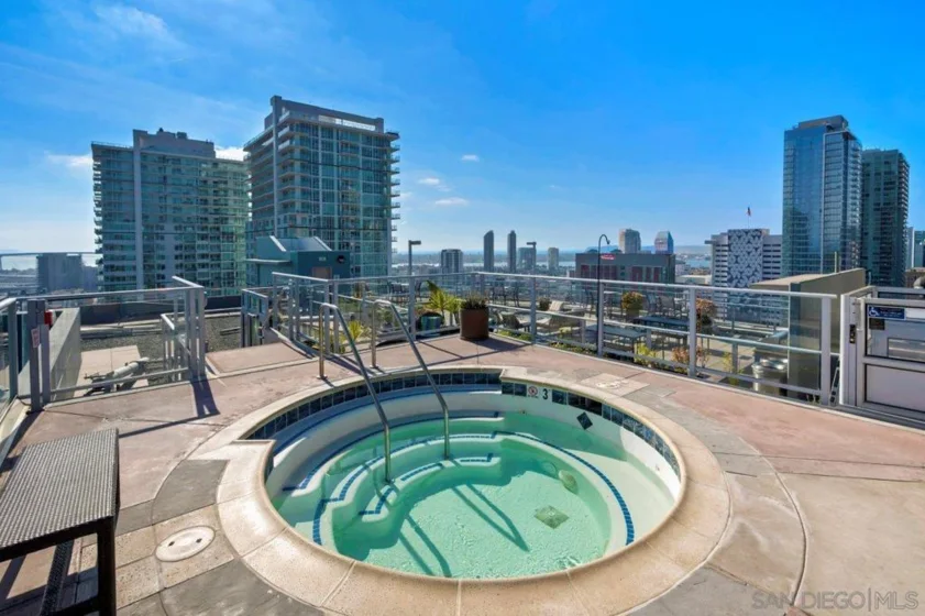 1080 Park Boulevard #913 photo 25