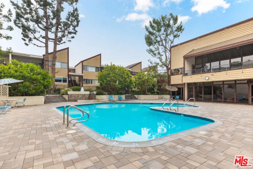 5950 Canterbury Drive #C209 photo 26