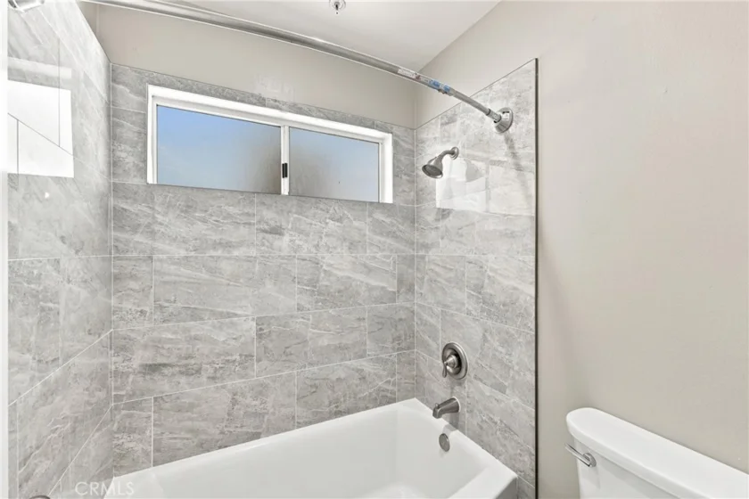451 S Oakland Avenue #2 photo 29