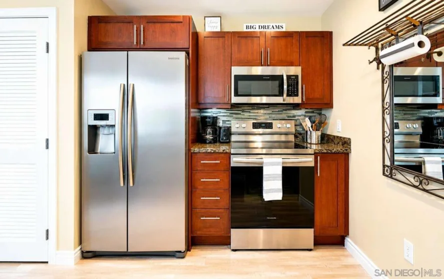 206 Park Boulevard #402 photo 6