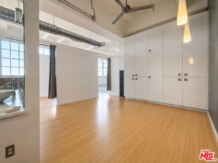 1850 Industrial Street #411 photo 26