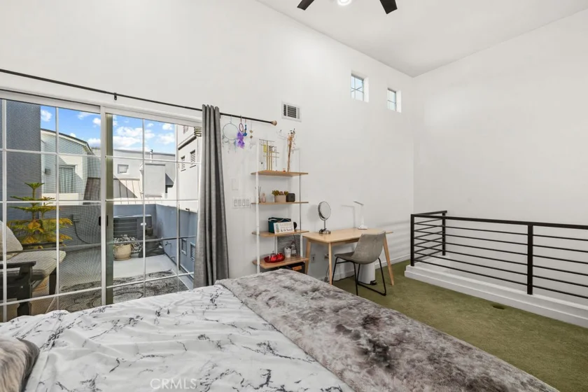 5300 Playa Vista Drive #5 photo 24