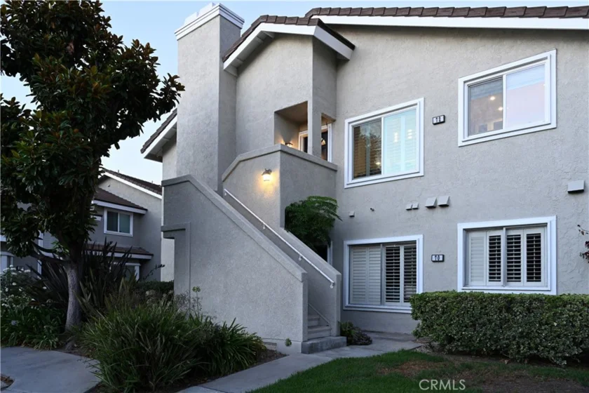 72 Greenmoor #36 photo 2