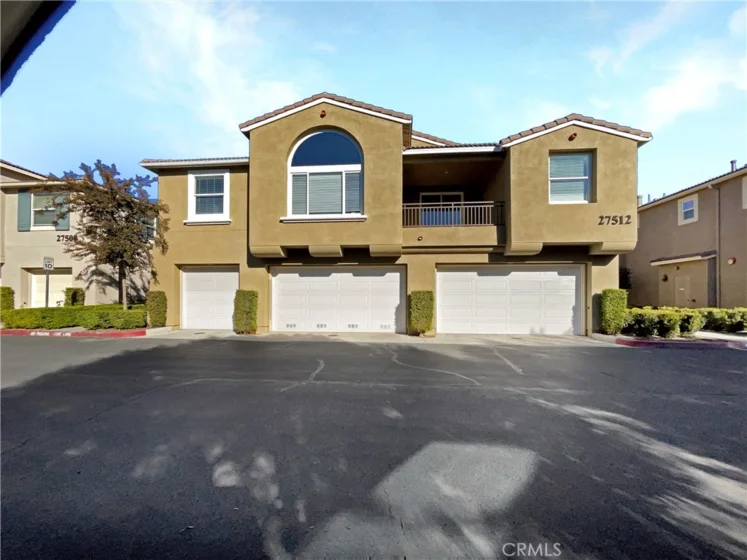 27512 Viridian Street #1 photo 1