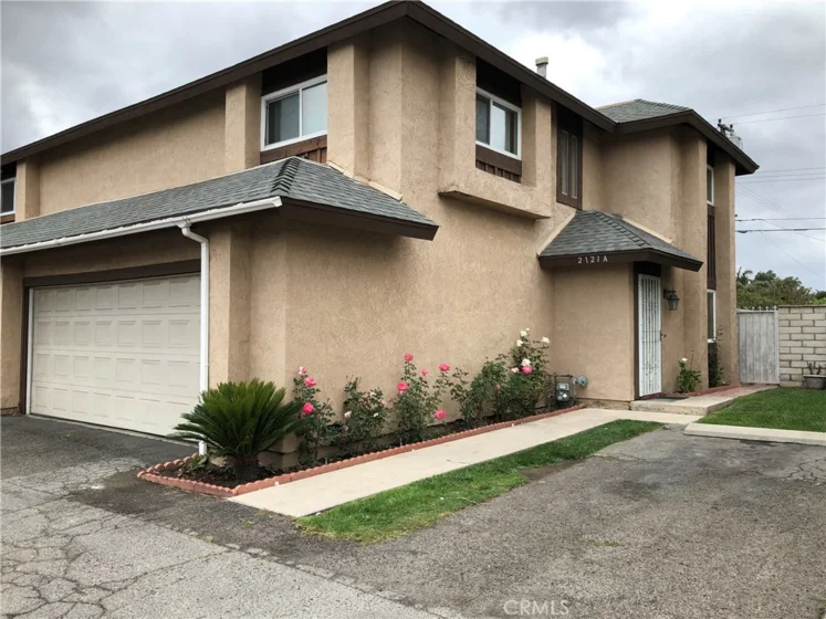 2121 W Edinger Avenue #A photo 1