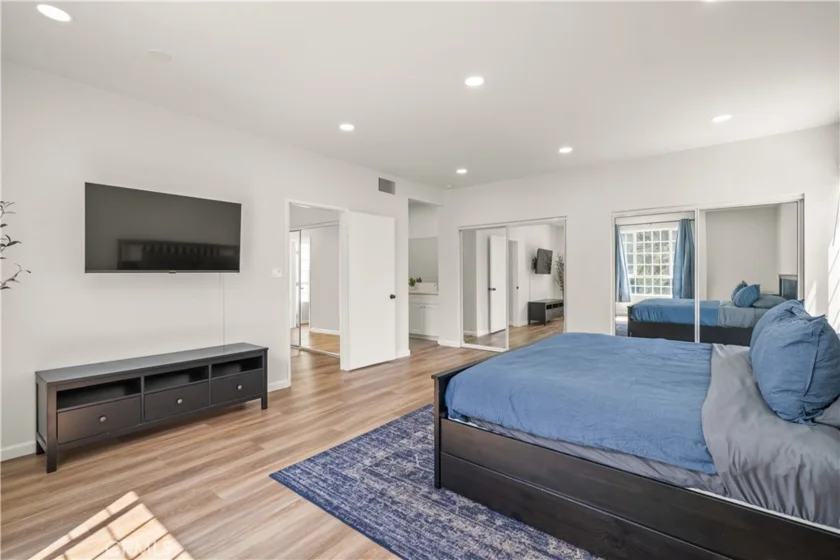 308 1/2 Commonwealth Avenue photo 15