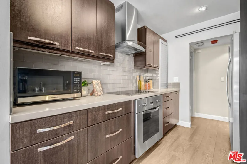 10790 Wilshire Boulevard #404 photo 12
