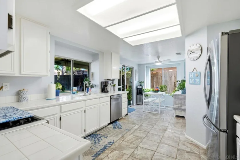 39813 Creative Drive photo 12