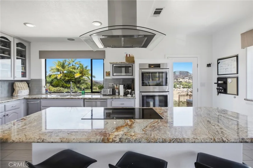 21384 Paseo Montana photo 24