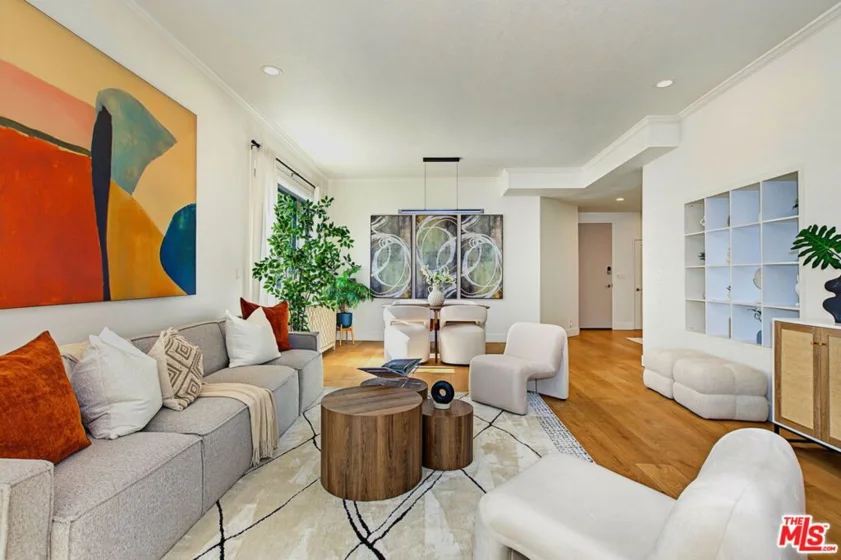 839 Larrabee Street #2 photo 12