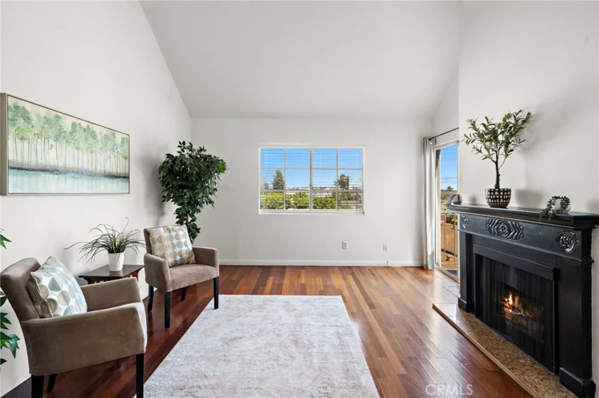 1100 Newport Avenue #404 photo 27