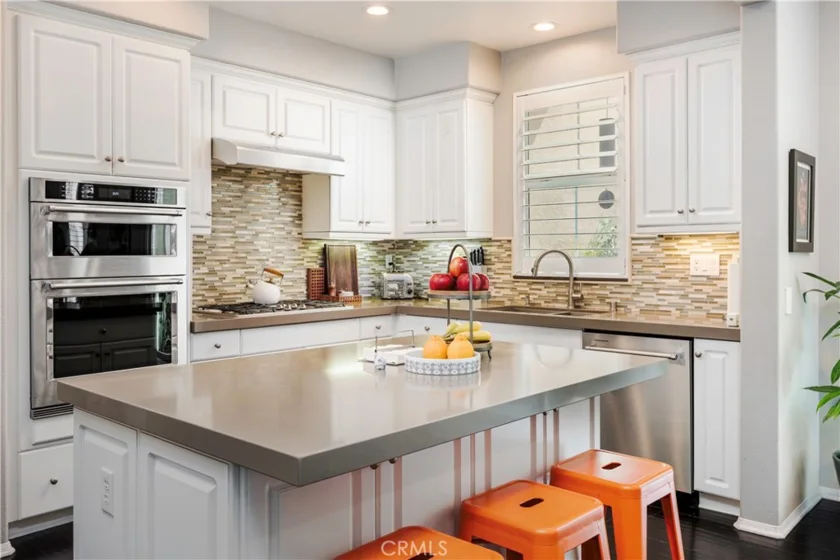 3216 Carrotwood photo 10