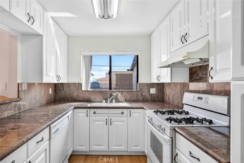 722 E Orange Grove Avenue #D photo 12
