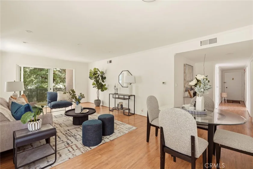 1231 N Columbus #2d photo 13