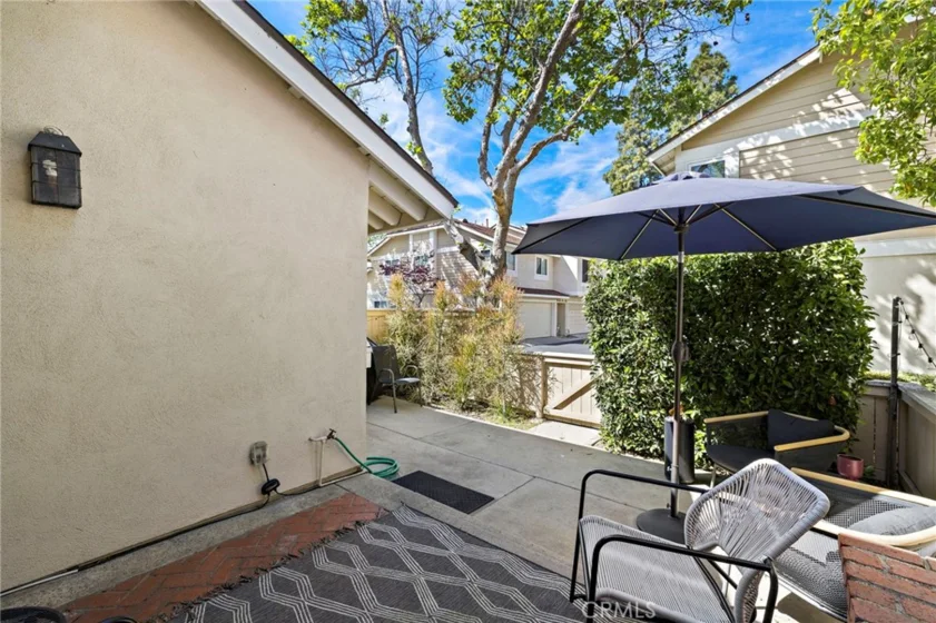 7729 Crestbrook Way #385 photo 28