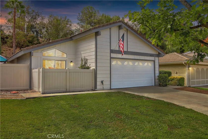 31075 Calle Aragon photo
