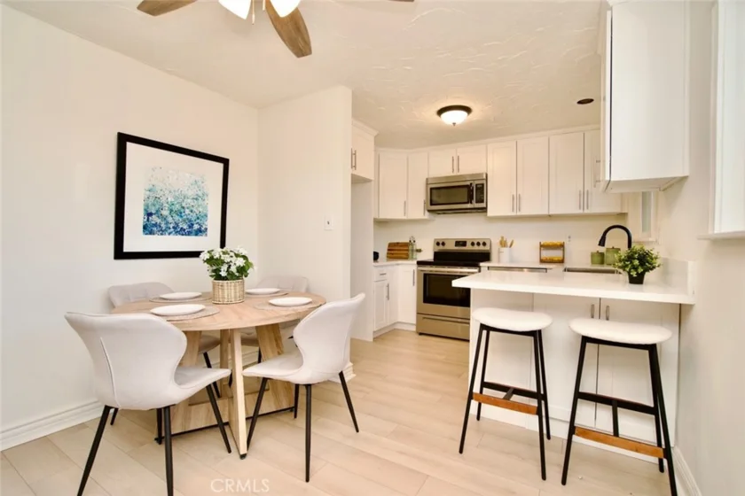 5500 Ackerfield Avenue #104 photo 8
