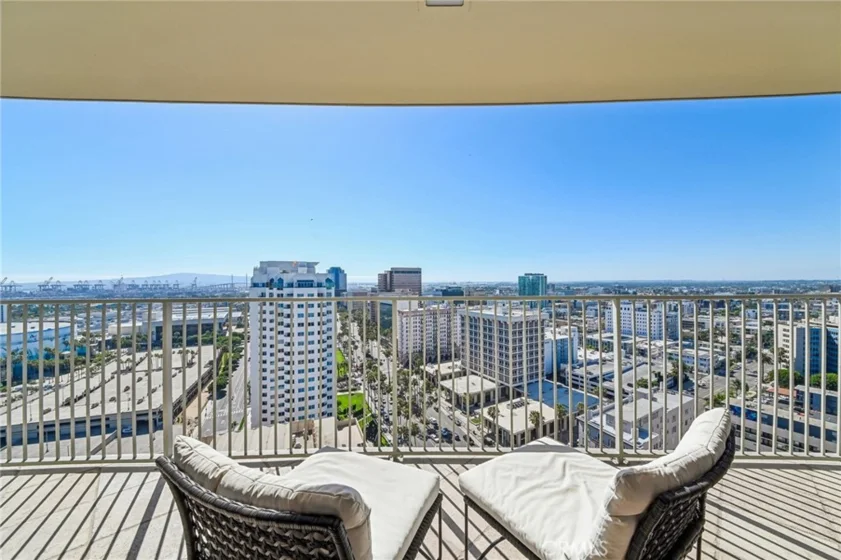 700 E Ocean Boulevard #2801 photo 9