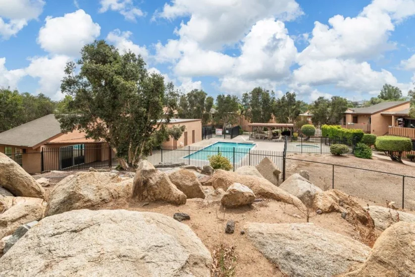 1051 Rock Springs Road #135 photo 22