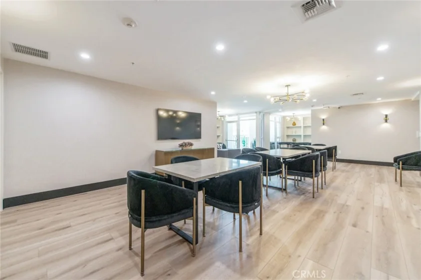 3141 Michelson Drive #1004 photo 31