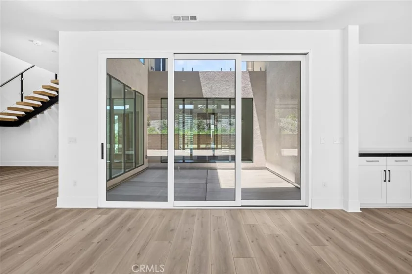 39724 Larkspur Terrace photo 38