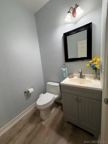 9216 Calmante Lane photo 25