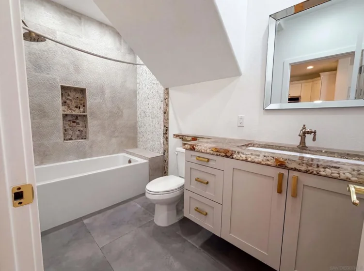 4099 Peninsula photo 10