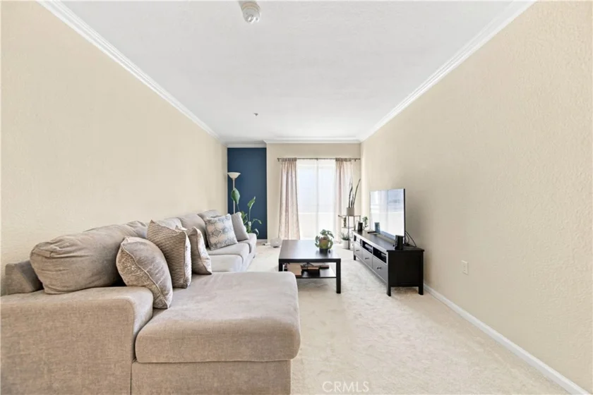 838 Pine photo 18