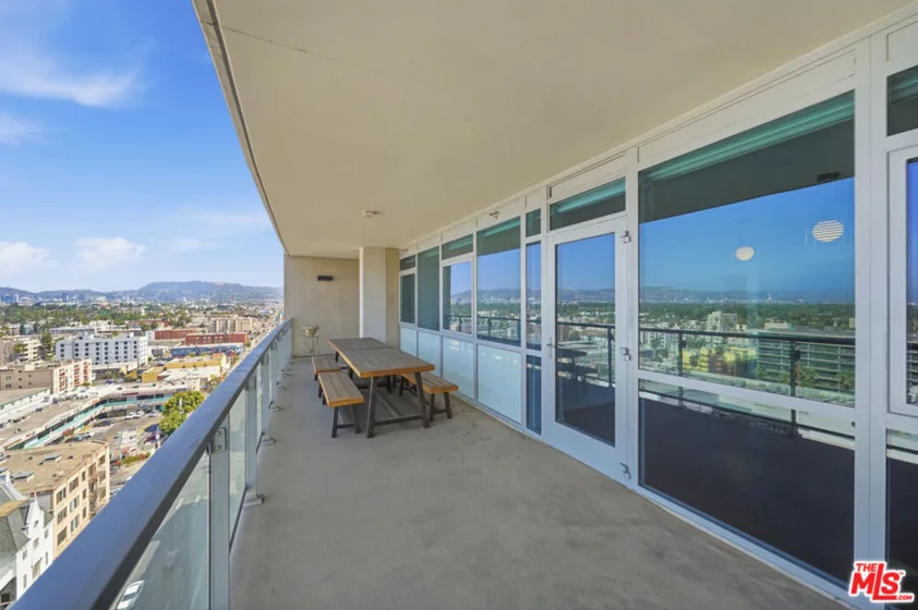 3785 Wilshire Boulevard #1607 photo 26
