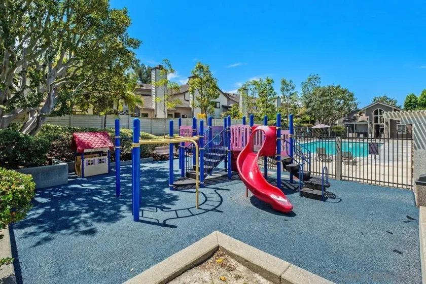 24455 Sutton Lane photo 28
