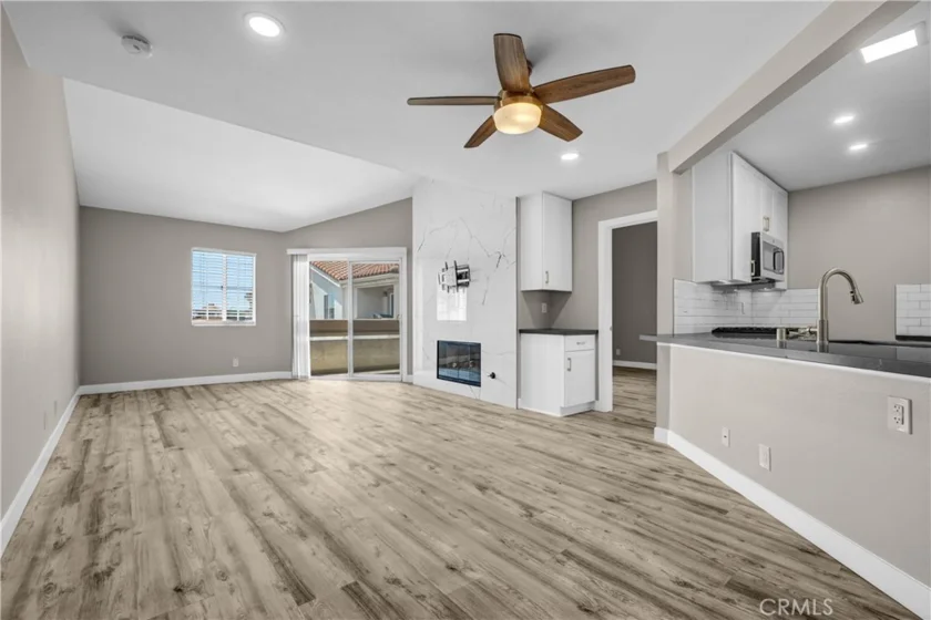 3605 E Anaheim Street #420 photo 3