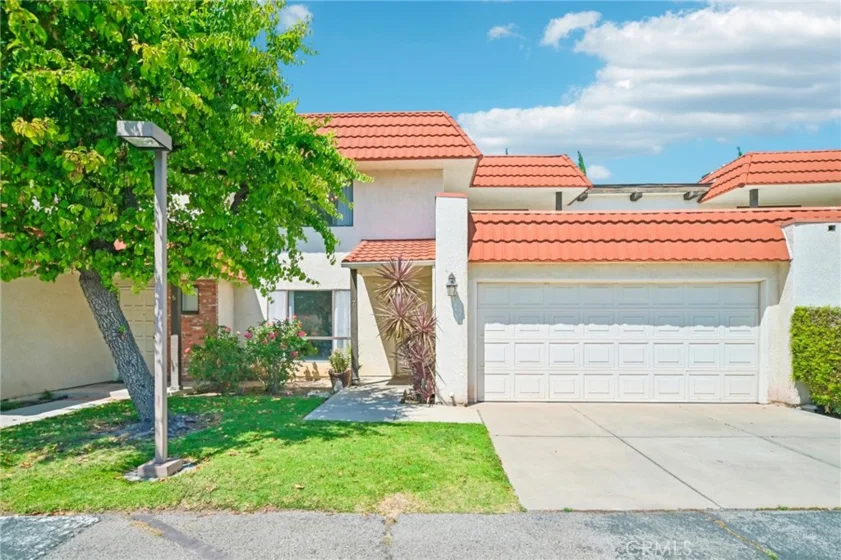 9950 Reseda Boulevard #7 photo 1