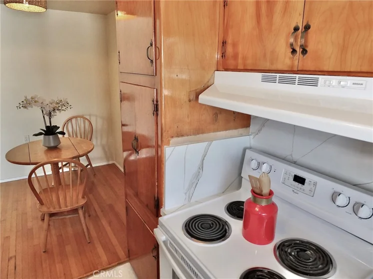 1724 E 1st Street #9 photo 22