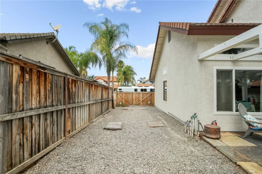 25401 Lacebark photo 5