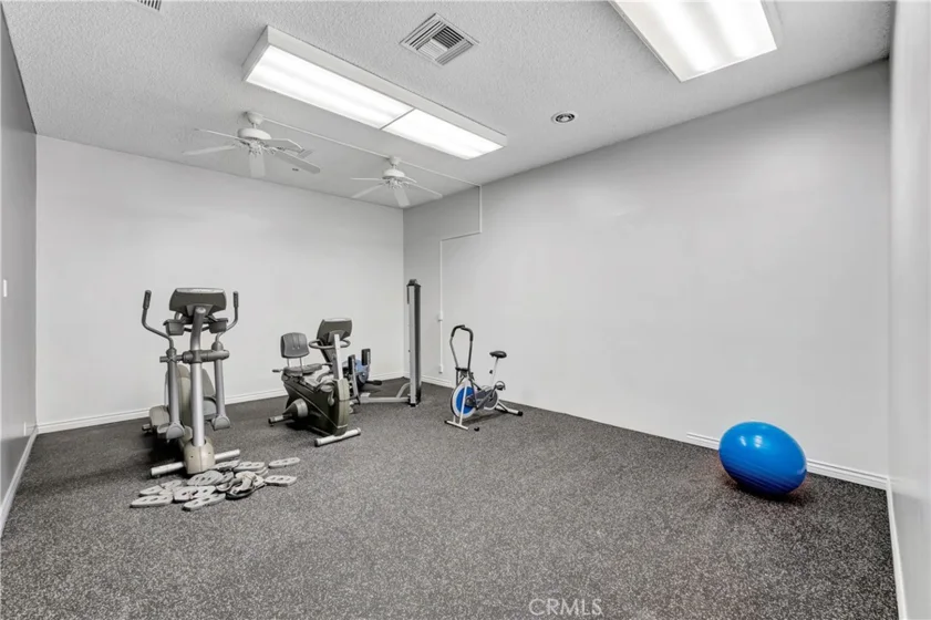 5585 E Pacific Coast Hwy #342 photo 22