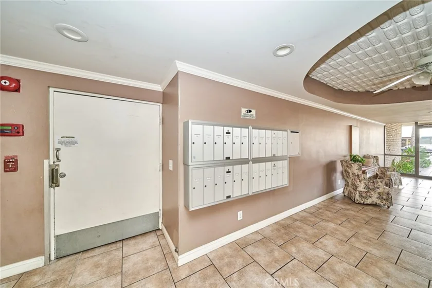 605 Redondo Avenue #203 photo 30