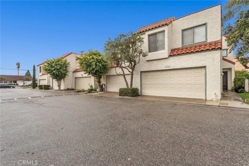 13451 Pepperdine Lane photo 1