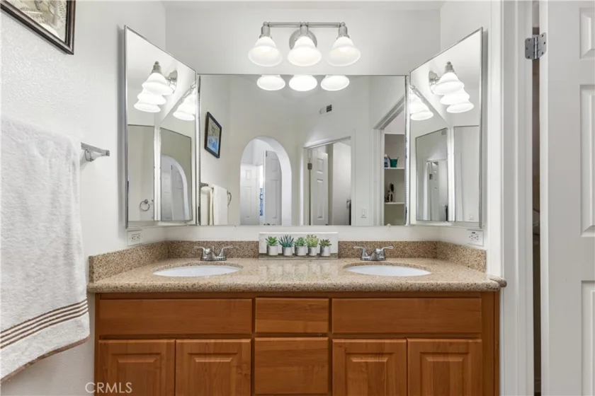 2716 Lake Pointe Drive #226 photo 21