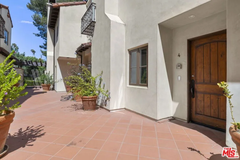908 17th Street #4 photo 33