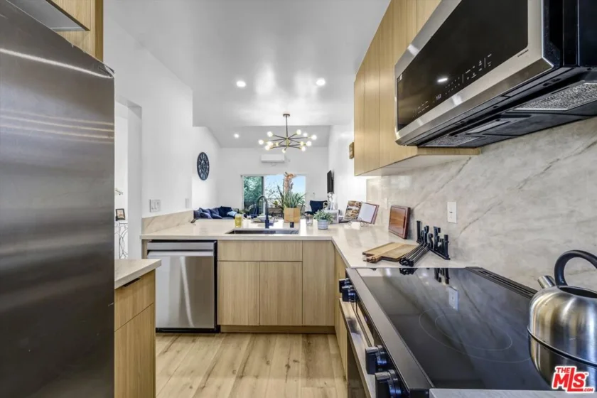 26251 Vermont Avenue #307 photo 9