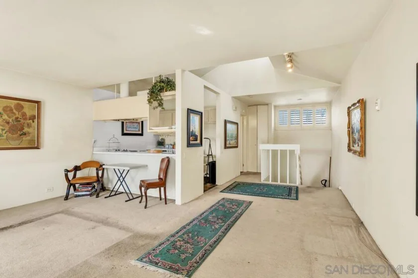 2376 Altisma Way #H photo 11