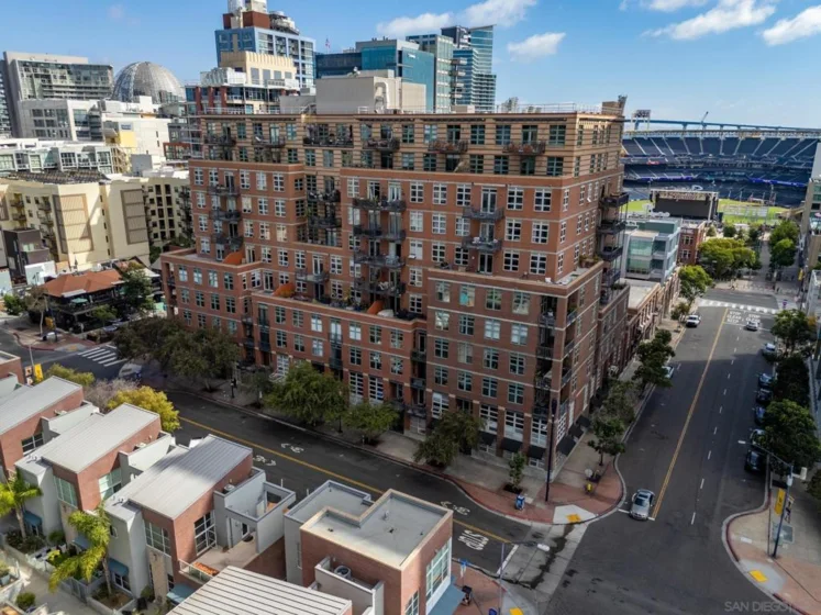 877 Island Avenue #308 photo 43
