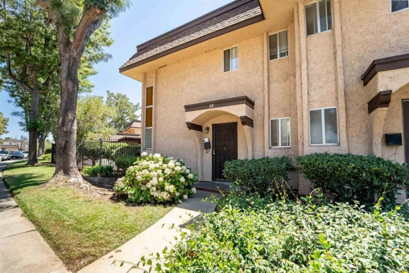 2121 E Grand Avenue #28G photo 1