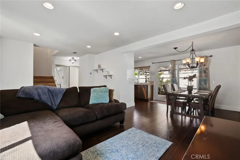22865 Taurus Lane photo 1