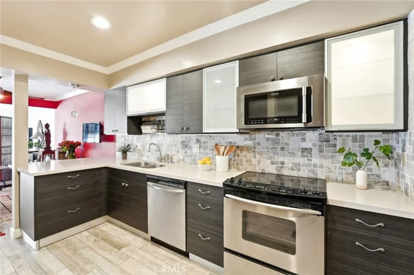 4807 Woodley Avenue #303 photo 5
