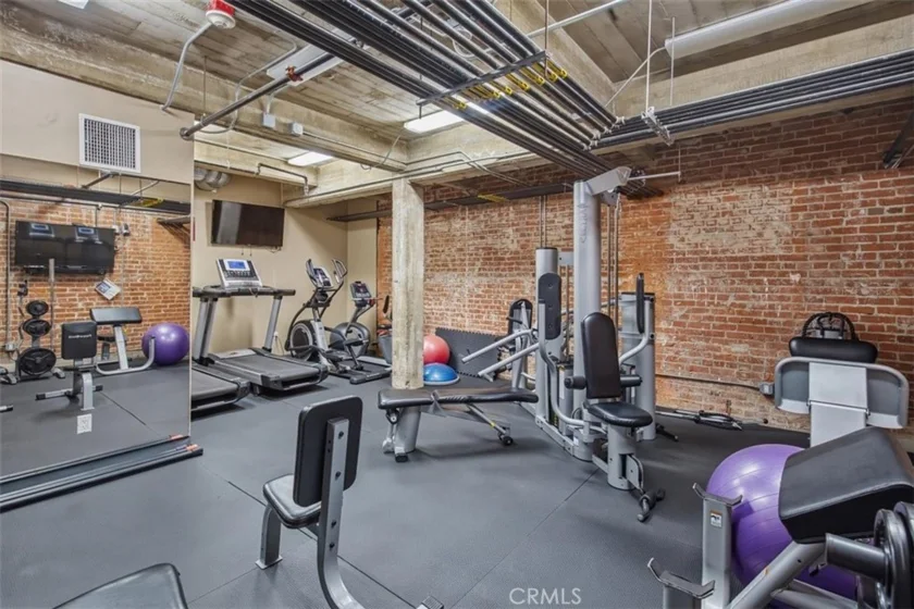 835 Locust Avenue #317 photo 36